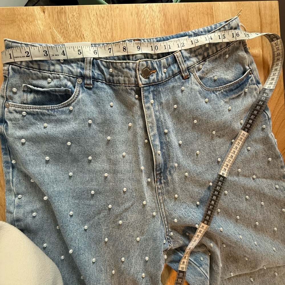 NWT Blank NYC Light Blue Wide Leg Jeans with Pearl Details on front and back - Picture 11 of 12